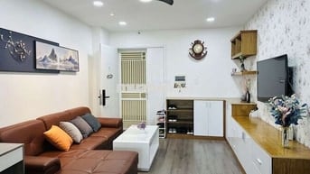CHO THUÊ CHUNG CƯ QK7 DT 70M2 CÓ 2PN,2WC. LẦU 5, FULL NỘI THẤT CAO CẤP