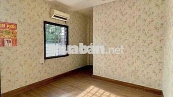 PHÒNG CỬA SỔ, MÁY LẠNH - FREE XE - SẠCH SẼ AN NINH ngay GreenTown