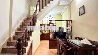 Cho thuê nhà riêng ngõ Trại Cá - Trần Đại Nghĩa -53m2-3 tầng -3 ngủ