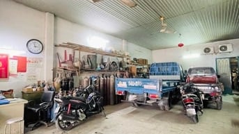 [D2684*] Tò Mò Nhà C4 Ngang Khủng 6.7m Hẻm Xe Hơi Thông Q12 - Giá 9.x 