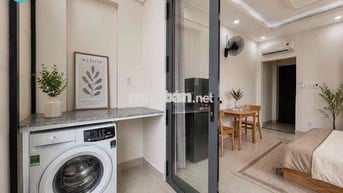 GIÁ ĐỘC QUYỀN , STUDIO TÁCH BẾP BAN CÔNG MỚI 100%