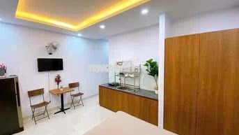 STUDIO CỬA SỔ TO ĐẦY ĐỦ TIỆN NGHI