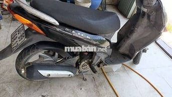 Honda Click Đen Xăng