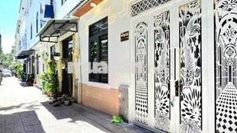 🔥 🔥 🔥nhà 3 phòng ngủ có sổ hồng, gần cầu Phú Xuân Huỳnh Tấn Phát 🔥 🔥 🔥