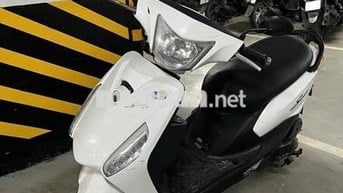 Yamaha Sweet Trắng - Xe tay ga 50cc