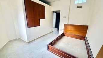 Cho thuê nhà 4pn3wc Lê Quang Định 