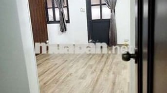 Căn hộ 2PN mặt tiền CMT8 gần Viettel