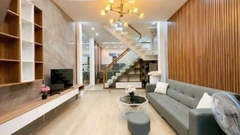 B.ÁN NHÀ LÔ GÓC 3 TẦNG THANH KHÊ - 5 TỶ X - Ô TÔ ĐỖ TRƯỚC NHÀ - DÒNG T