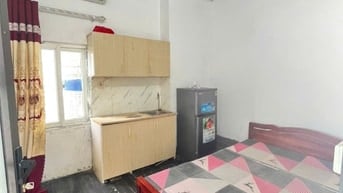 Phòng khép kín, đủ đồ chỉ 2.4 triệu tại Cầu Diễn