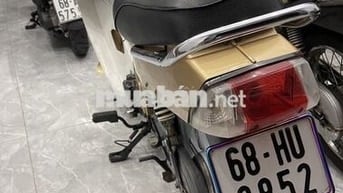 Xe máy 50cc Max Vàng kem