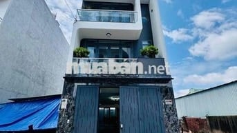 BÁN NHÀ 1 LỬNG 2 LẦU SÂN THƯỢNG TRƯỜNG CẤP 3 BÀ ĐIỂM