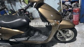 Honda Lead 110 FI Vàng đồng Việt Nam