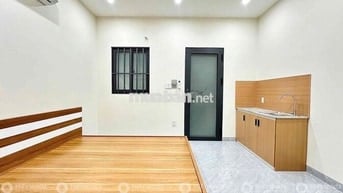 Trống sẵn 1 Phòng nhà mới xây ngay Phường 7 Q8 , Gần Ueh cơ sở N
