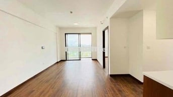 cho thuê 2 Pn,2wc có ít nội thất toà mp678 giá 11tr/tháng