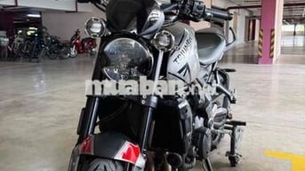 Triumph Trident 660 Xám Đỏ