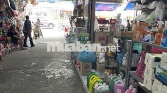 Sang nhượng mặt bằng Kiot 2 mặt tiền ngay chợ Đông Hoà
