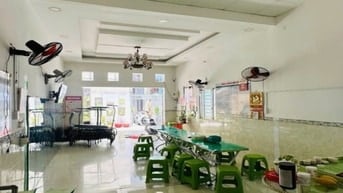 [H2685*] Nhà 2 Tầng Ngang Khủng 14.5m Sát Chợ Cầu - Giá 9.x Tỷ