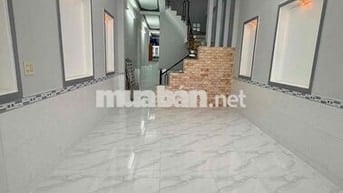 Nhà mới lầu 2pn 2 máy lạnh gần Vincom HV