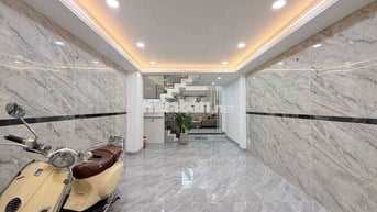 158/7 dạ nam hẻm xe hơi.dt.4x17m 2 lầu 4 PN 4 máy lạnh 