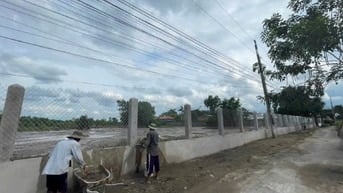 Đất đẹp View sông Cần Giuộc- dt 76x64m có 300m2 thổ cư- 25 tỷ (TL)