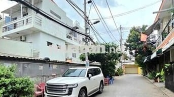 🔔🔔🔔nhà đẹp 1 lầu vào ở liền gần đường lớn xe hơi🔔🔔🔔