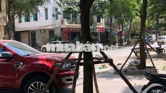 Cho thuê nhà riêng Nguyễn Cảnh Dị - ô tô - 40m2 - 5 tầng - 5 ngủ