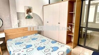 cho thuê 1 phòng ngủ gần ĐH UEF ,Hutech full nội thất có ban công