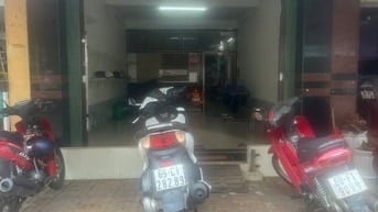 Cho thuê mặt bằng đường Đề Thám, tiện mở cửa hàng kinh doanh, showroom