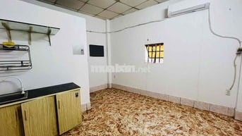 PHÒNG STUDIO, Cửa Sổ Trời, đoạn 752 Lạc Long Quận, Gần Đường 3 tháng 2