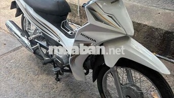 Honda Wave Blade 2017 Trắng 215857 km