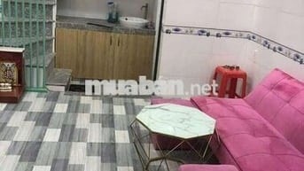 nhà sạch sẻ 2 lầu 2 phòng ngủ 2vs nhà còn đẹp 