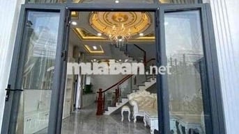 Nhà mái Thái mới 100% 1/Nguyễn Chí Thanh vào 30m.nhựa 4m