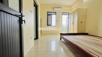 Ban Công Thoáng - Thang Máy ở 89 Phú Diễn - Gần Công Nghiệp, MT, TM