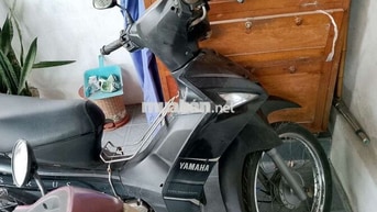Yamaha Sirius Đen Xăng