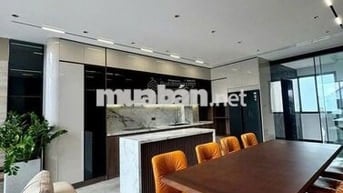 Cần Bán Nhà Hẻm Xe Hơi Nguyễn Thị Minh Khai, Phường Bến Nghé, Quận 1