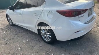 Mazda 3 2015 Trắng 5 chỗ