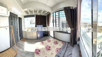 4.5tr full NT như hình CMT8 gần công viên. không nhận Sale.