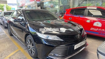 Toyota Camry 2.5Q 2020, xe gia đình, đi kỹ