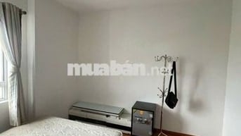 Chung cư Oriental Plaza (đường Âu Cơ) bán 2 phòng 74m2. 4.5 tỉ sổ hồng