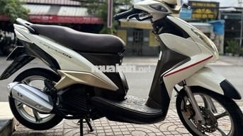 Yamaha Luvias GTX Fi Trắng