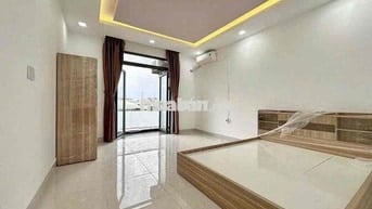 CĂN HỘ 1PN BANCOL TÁCH BẾP 35M2 SẴN NỘI THẤT - NGAY SÁT ĐH HIU & VHU