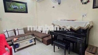 NHÀ ĐẸP Ở LIỀN - (5×11), 2 TẦNG - HẺM XE TẢI THÔNG - CHỈ 4 TỸ NHỎ XÍU