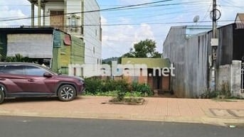 ĐẤT MẶT TIỀN TRUNG TÂM VỊ TRÍ ĐẸP