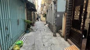 Nhà hẻm 3,5m thẳng thông 1/ Sư Vạn Hạnh. 5,6mx11,5m. T+L. Giá 5.97 tỷ