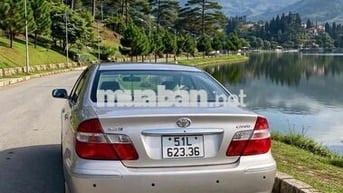 Toyota Camry 2004 Vàng cát
