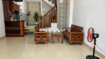 NHÀ 4 TẦNG MT NGÔ QUYỀN 4PN FULL NT