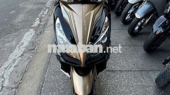 Honda Air Blade 2014 Đen, Vàng đồng Đã sử dụng