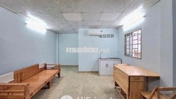 STUDIO CỬA SỔ TRỜI NGAY NGÃ 4 BỐN XÃ - THUẬN TIỆN ĐI ĐH VĂN HIẾN
