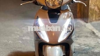 Honda Vision 2023 Xám xi măng len kèn mới 98 %