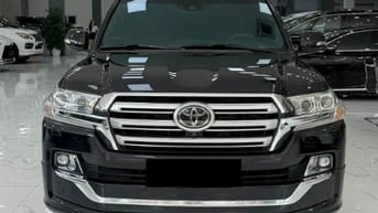 Bán Land Cruiser 5.7 nhập Mỹ bản full sản xuất 2016, Hàng sưu tầm.